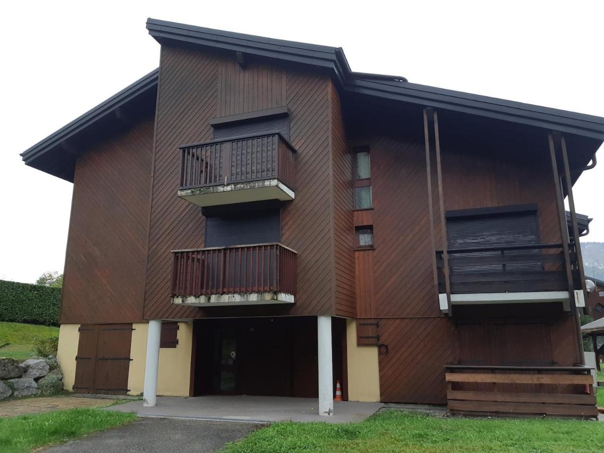 Red Apple Carroz Duplex De Charme Wifi Parking Balcon Tv Ski-Bus Les Carroz d'Araches Esterno foto