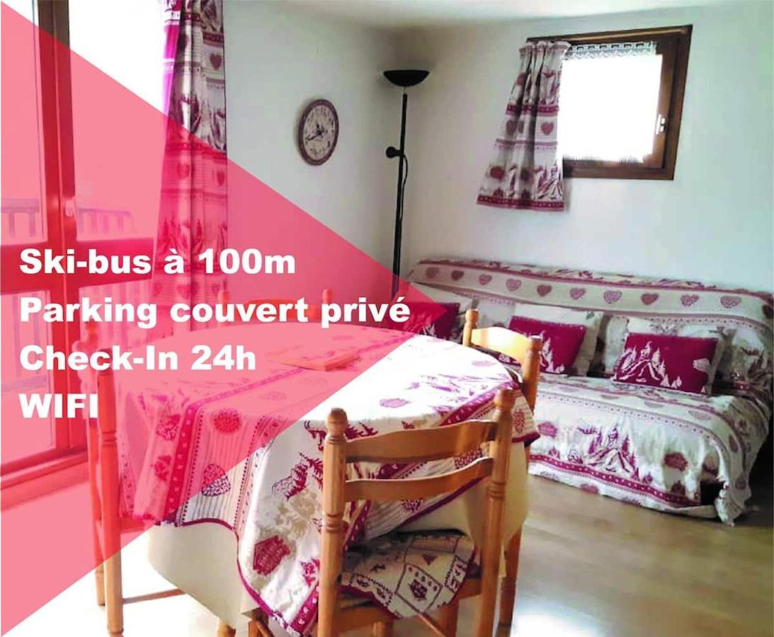 Red Apple Carroz Duplex De Charme Wifi Parking Balcon Tv Ski-Bus Les Carroz d'Araches Esterno foto